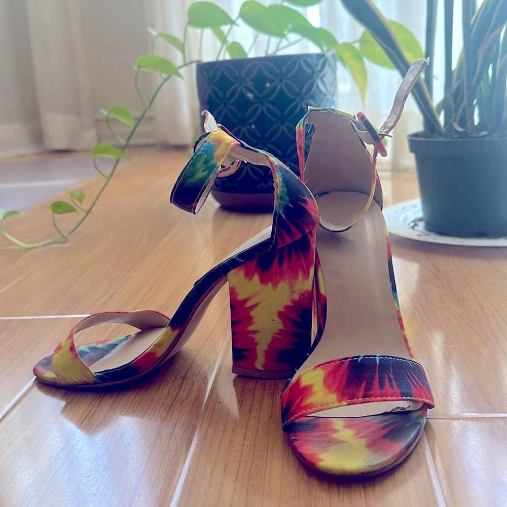 Tye-dye Heels